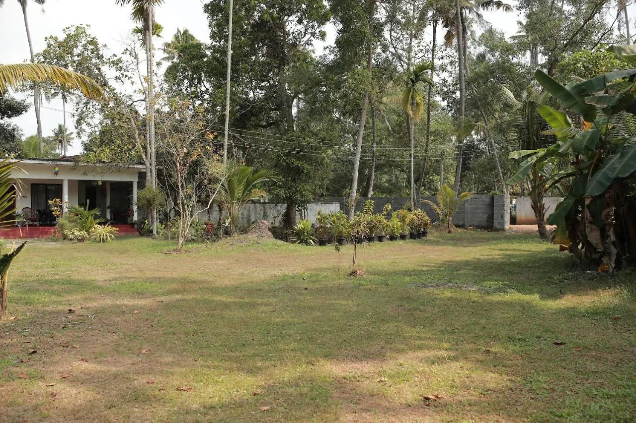 Marari Ebin Charlys Apartment Mararikulam Homestay