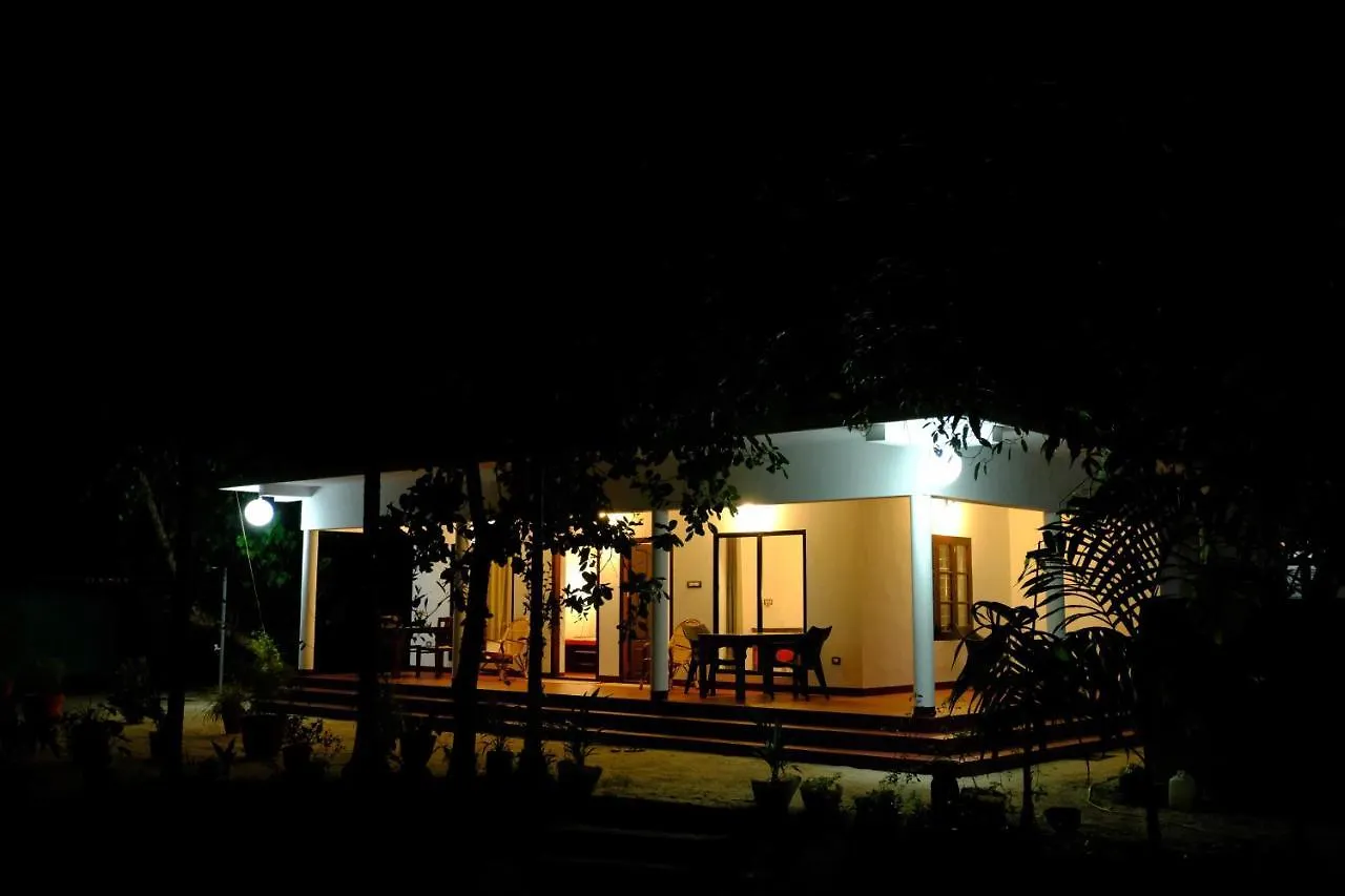 Marari Ebin Charlys Apartment Mararikulam Homestay